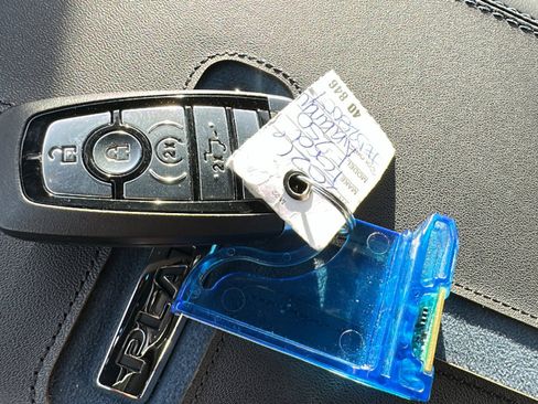 New 2026 Ford F250 Platinum image 29