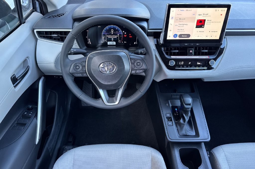 New 2026 Toyota Corolla Cross LE w/ Moonroof Package FWD image 11