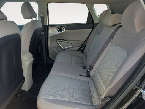 Used 2023 Kia Soul LX FWD image 14