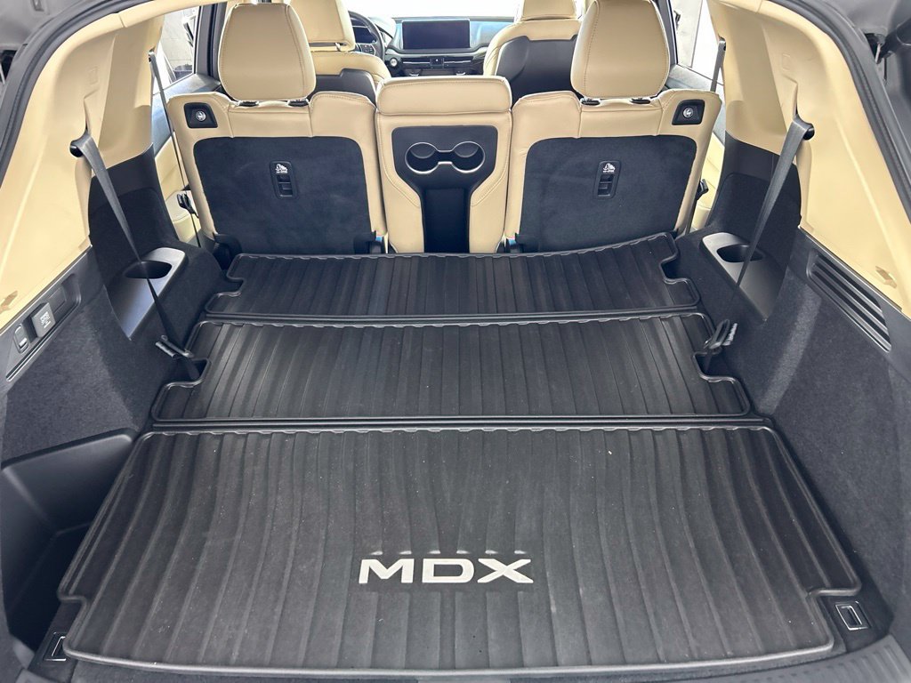 Used 2026 Acura MDX SH-AWD image 33