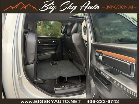 Used 2016 RAM 2500 Laramie w/ Convenience Group AWD/4WD image 26