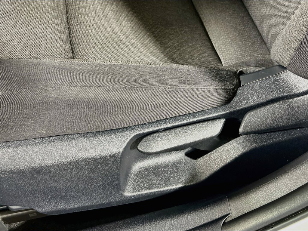 Certified 2025 Toyota Camry LE FWD image 17