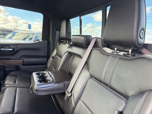 Used 2019 Chevrolet Silverado 1500 High Country w/ Technology Package image 36