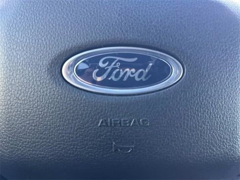 Used 2022 Ford F150 Lariat image 31