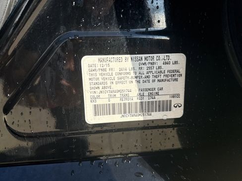 Used 2016 INFINITI Q50 Premium w/ Driver Assistance Package image 23