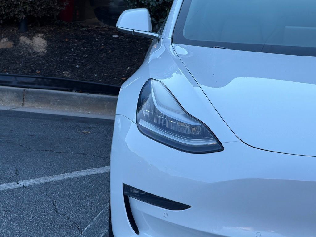 Used 2020 Tesla Model 3 Long Range AWD/4WD image 4