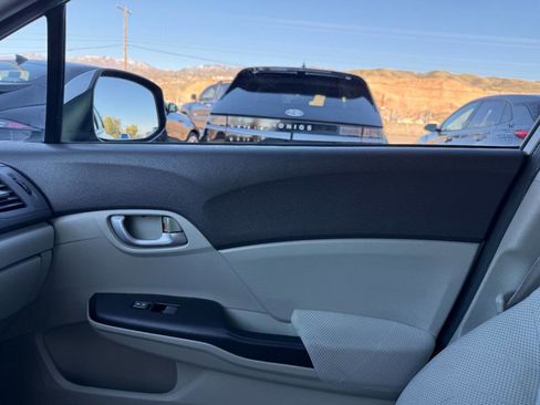 Used 2012 Honda Civic LX image 31