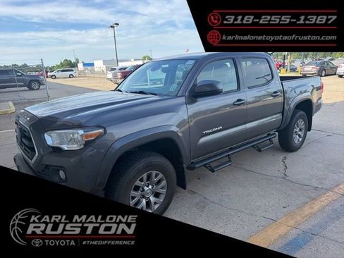 Used 2019 Toyota Tacoma SR5 RWD image 1