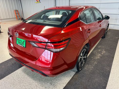 Used 2022 Nissan Sentra SV FWD image 3