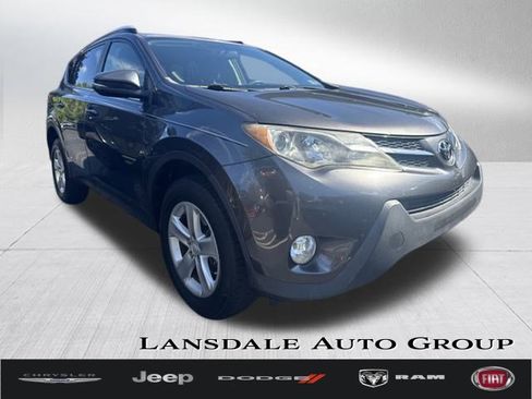 Used 2013 Toyota RAV4 XLE image 1