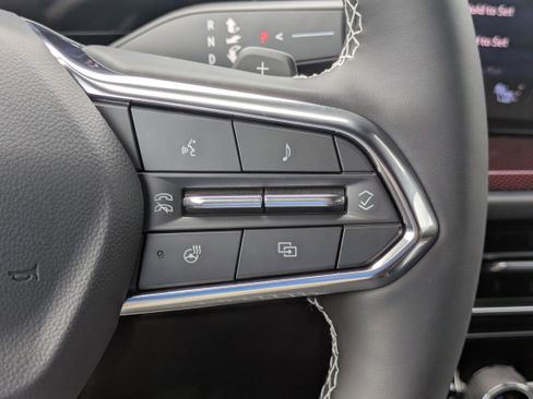 New 2026 Chevrolet Traverse Z71 image 18