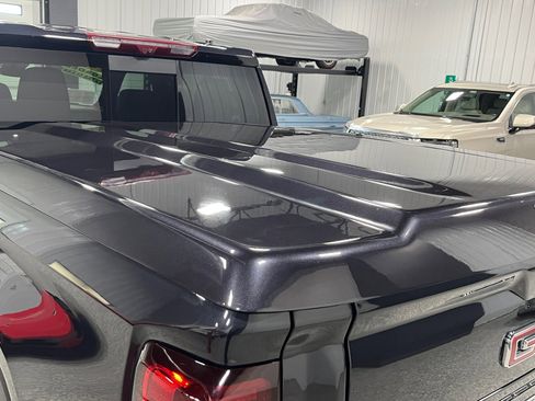 Certified 2023 GMC Sierra 1500 AT4 w/ Technology Package image 4