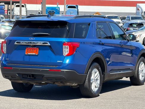 Used 2020 Ford Explorer XLT w/ Class III Trailer Tow Package AWD/4WD image 5