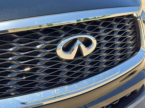 Used 2023 INFINITI QX60 Sensory w/ Vision Package AWD/4WD image 10