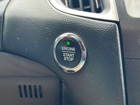 Used 2019 Ford Edge SEL w/ Equipment Group 201A FWD image 26