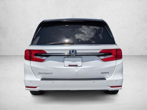 Used 2021 Honda Odyssey Touring image 6