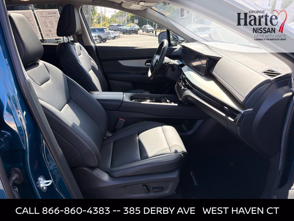 Certified 2025 Nissan Murano SL w/ Cargo Package AWD/4WD image 32