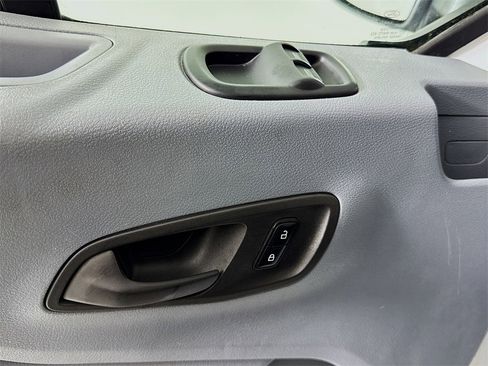 Used 2018 Ford Transit 250 148 Low Roof image 14