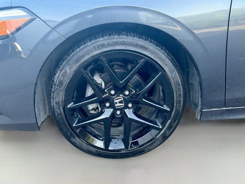 Used 2023 Honda Civic Sport image 27