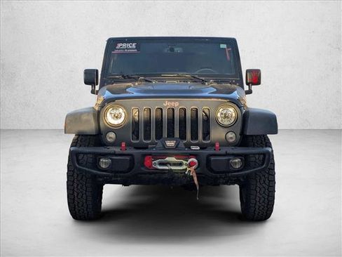 Used 2017 Jeep Wrangler Rubicon image 2