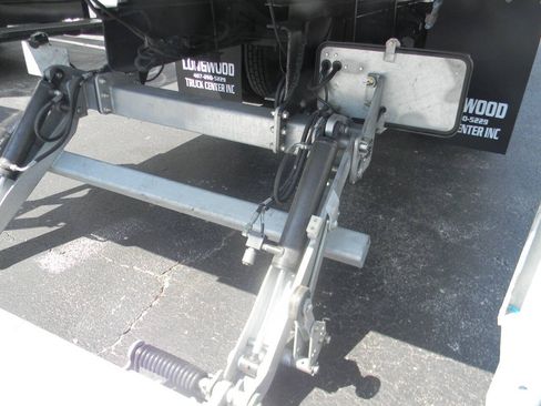 Used 2023 Ford F650 2WD Regular Cab Super Duty image 18