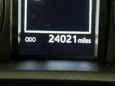 Used 2023 Toyota 4Runner SR5 Premium image 10