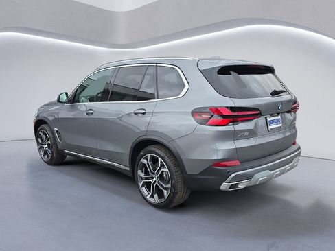 New 2026 BMW X5 xDrive40i image 5