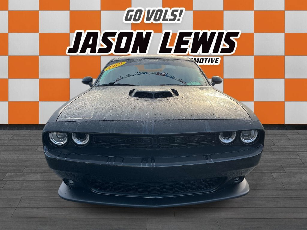 Used 2019 Dodge Challenger R/T Scat Pack w/ Shaker Package RWD image 8