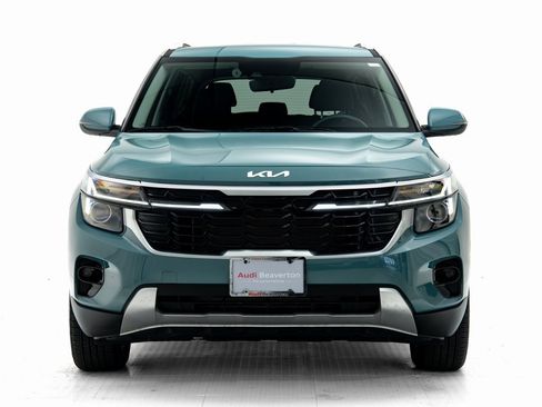 Used 2024 Kia Seltos EX image 29