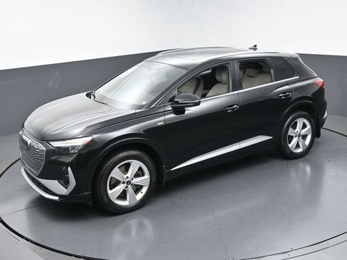 Used 2023 Audi Q4 e-tron Premium w/ Convenience Package AWD/4WD image 5