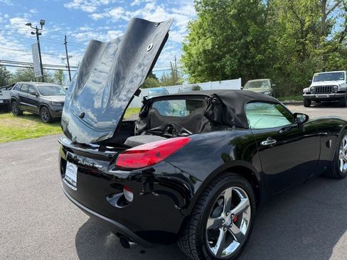 Used 2007 Pontiac Solstice GXP w/ Premium Package RWD image 8