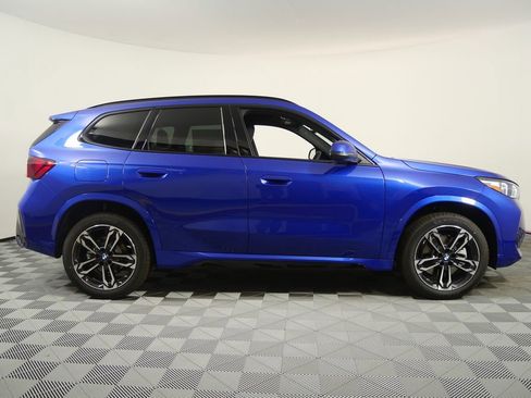 Used 2025 BMW X1 xDrive28i w/ M Sport Package image 2