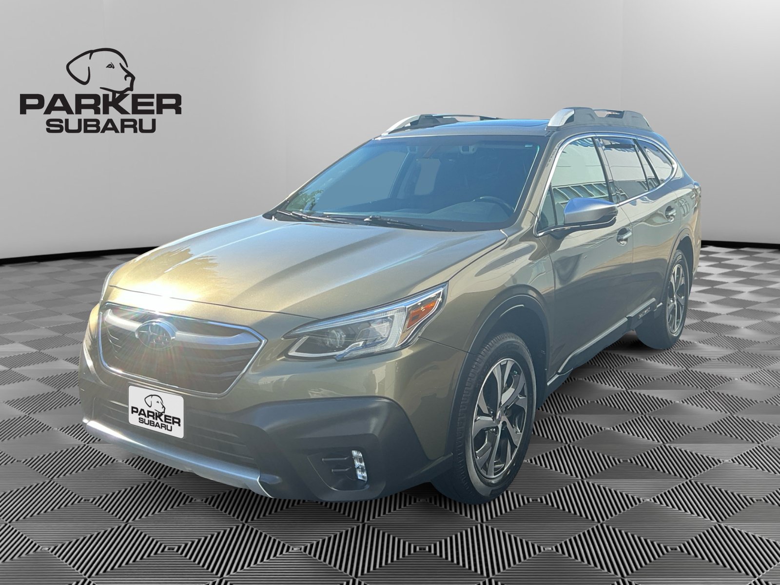 Used 2020 Subaru Outback Touring w/ Popular Package #2 AWD/4WD image 1