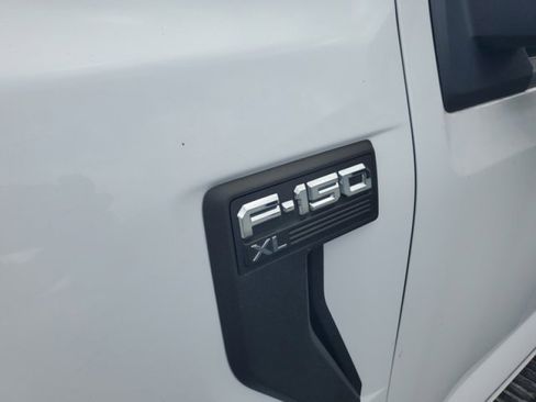 Used 2021 Ford F150 XL RWD image 3