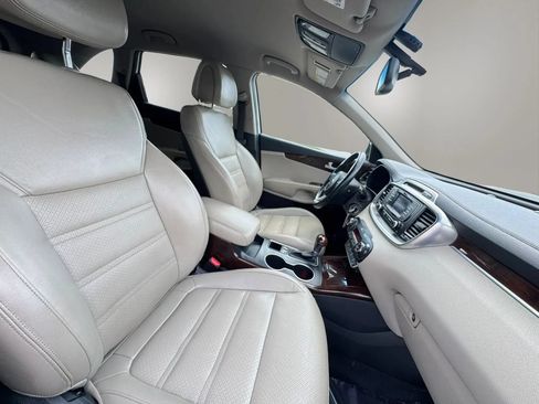 Used 2016 Kia Sorento EX FWD image 16