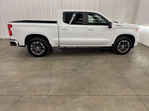 Used 2022 Chevrolet Silverado 1500 RST image 34