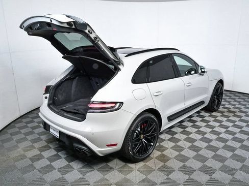 Certified 2024 Porsche Macan GTS AWD/4WD image 29