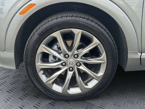 Used 2025 Buick Encore GX Avenir w/ Avenir Technology Package image 29