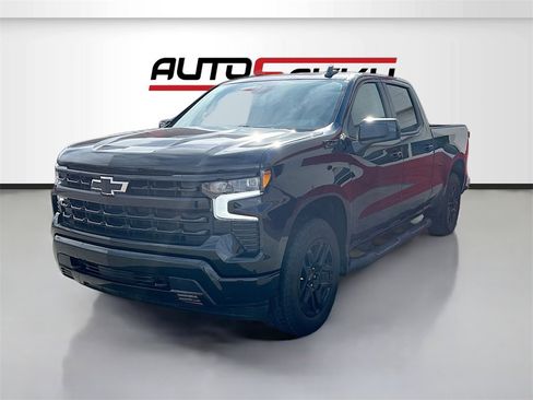 Used 2025 Chevrolet Silverado 1500 RST w/ Dark Appearance Package image 3