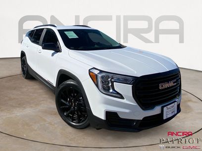 Used 2024 GMC Terrain SLE w/ Driver Convenience Package