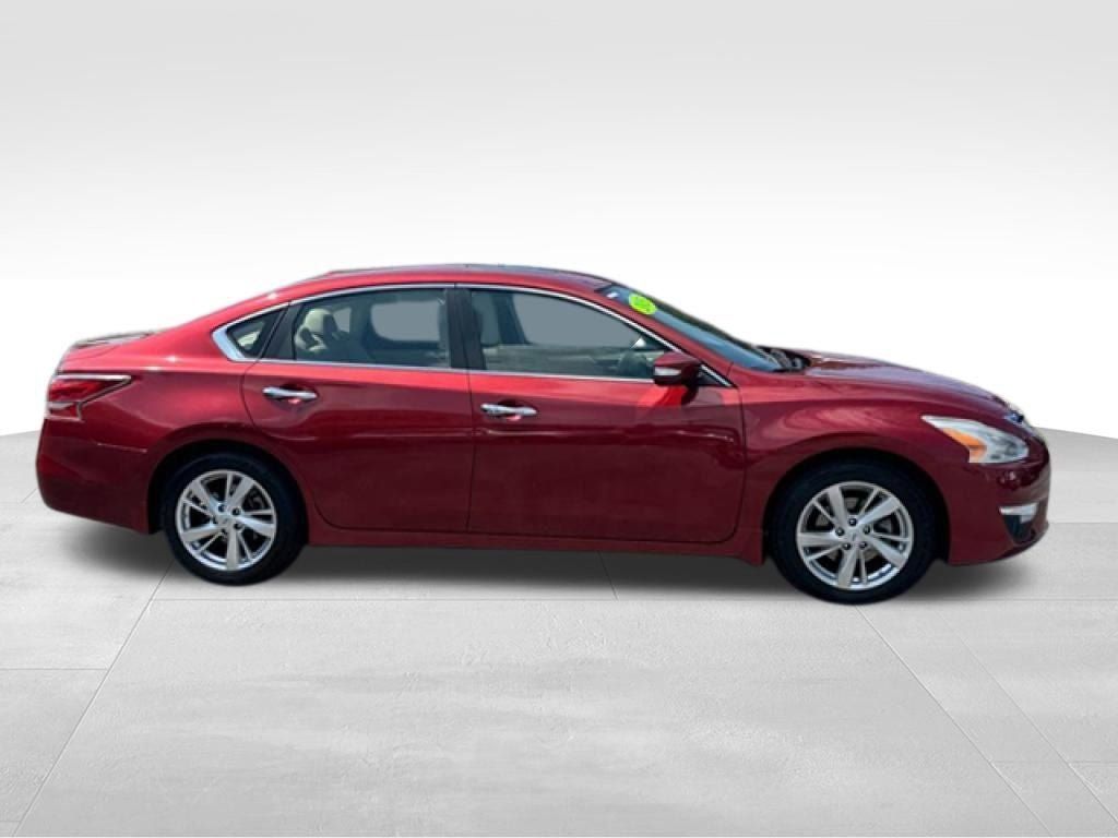 Used 2015 Nissan Altima 2.5 SL w/ Technology Package FWD image 9