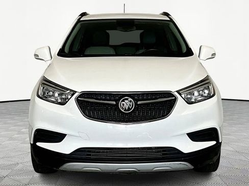 Used 2019 Buick Encore Preferred image 3