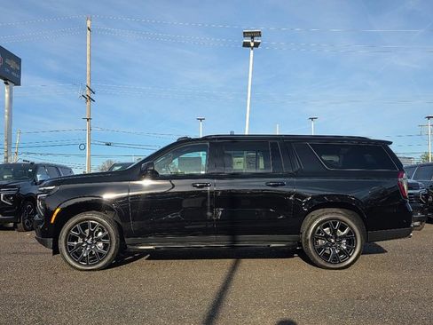 New 2026 Chevrolet Suburban RST w/ Advanced Technology Package image 8