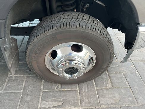 Used 2021 Ford F350 Lariat w/ Lariat Ultimate Package image 7