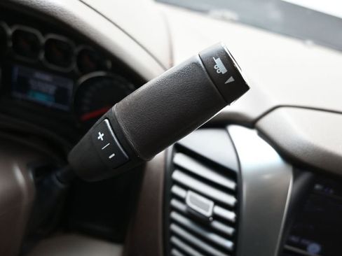 Used 2020 Chevrolet Tahoe LT AWD/4WD image 25