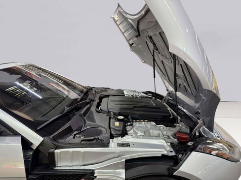 Used 2019 Jaguar F-TYPE Convertible RWD image 52