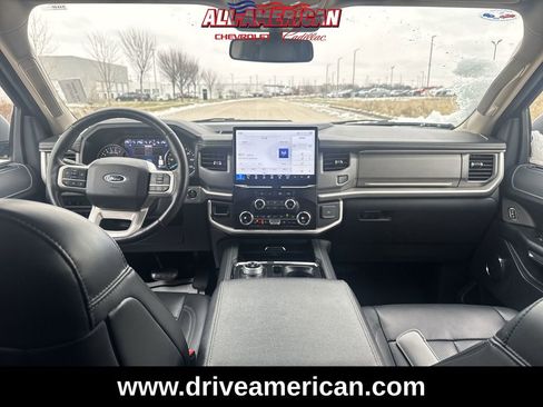 Used 2024 Ford Expedition XLT image 20