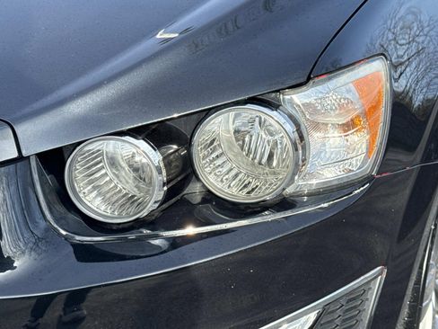 Used 2015 Chevrolet Sonic RS image 7