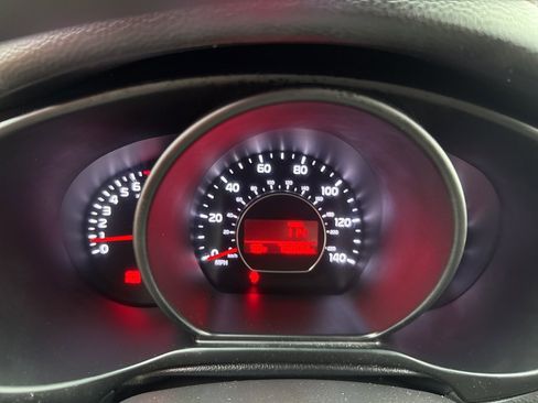 Used 2018 Kia Soul image 29