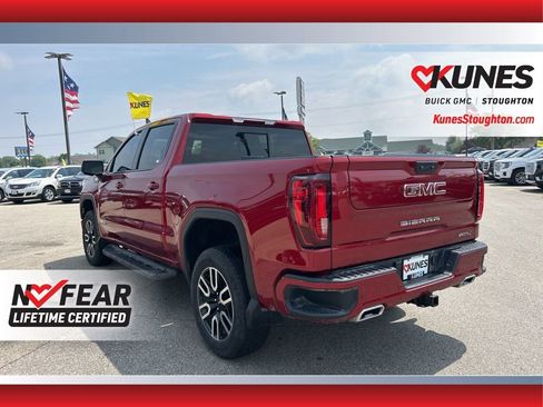 Used 2023 GMC Sierra 1500 AT4 w/ AT4 Preferred Package image 9